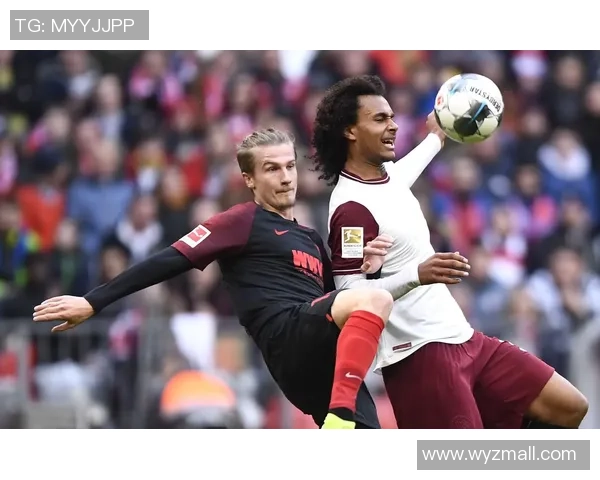 德甲最佳阵容出炉拜仁小将卡尔首次入选奥利塞与于帕同登场 德甲最佳阵容出炉拜仁小将卡尔首次入选奥利塞与于帕同登场